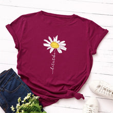 Load image into Gallery viewer, Daisy Print Summer T Shirt
