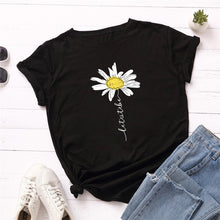 Load image into Gallery viewer, Daisy Print Summer T Shirt
